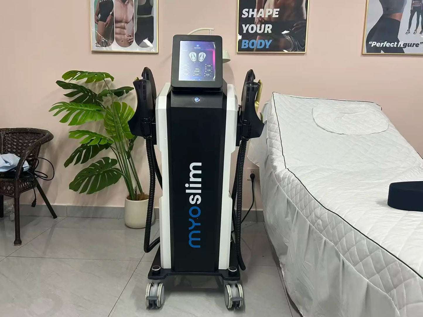 Myoslim 6500W EMS Body Electromagnetic Stimulation Device Hiemt Pro FoldableDisplay